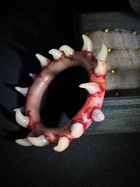 FANGTINE Goth Choker